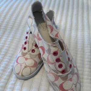 COACH Katie Slip-On Sneakers Pink and Tan Logo No Lace Size 9
